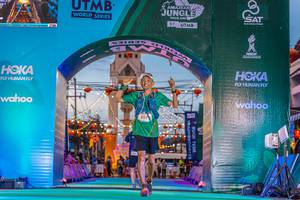 BIB: 115
                            <button type="button" onclick="openModal(21810443)" class="btn btn-primary btn-sm float-right btn-popup" data-toggle="modal" data-target=".modal-high-quality">
                        <i class="fas fa-shopping-cart"></i> Add to Cart
                    </button>
                                            <button type="button" onclick="isThisMe(21810443, true)" class="btn btn-success btn-sm float-right btn-popup btn-isme hidden" data-toggle="tooltip" data-placement="bottom" title="นี่คือรูปของคุณใช่ไหม คลิกที่นี่เพื่อเอาเข้าอัลบั้ม">
                        <i class="fas fa-plus"></i> Add to album
                    </button>
                    <button type="button" onclick="isThisMe(21810443, false)" class="btn btn-warning btn-sm float-right btn-popup btn-isnotme hidden">
                        <i class="fas fa-ban"></i> Remove from album
                    </button>